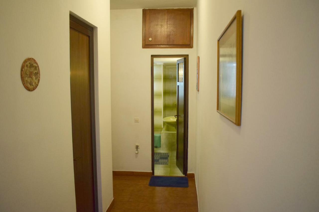 Violet Bedroom And Apartment Spáta Exterior foto
